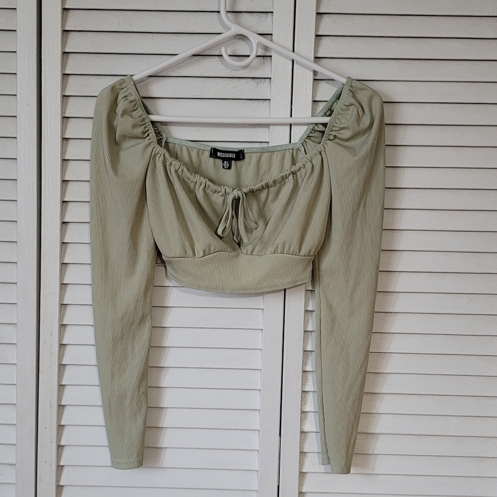 MISSGUIDED Long Sleeve Crop Top, Size 0